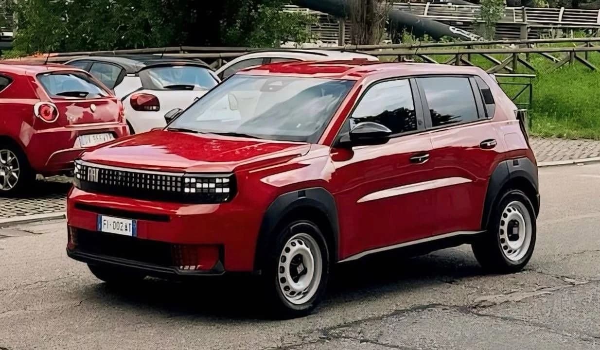 Fiat Grande Panda surge em versão básica e semelhança com Uno impressiona