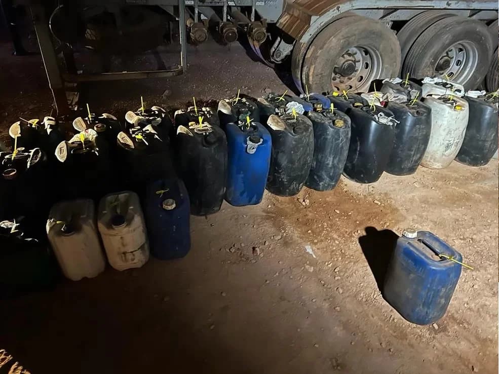 Mais de 1.300 litros de combustíveis adulterados são apreendidos em Uberlândia