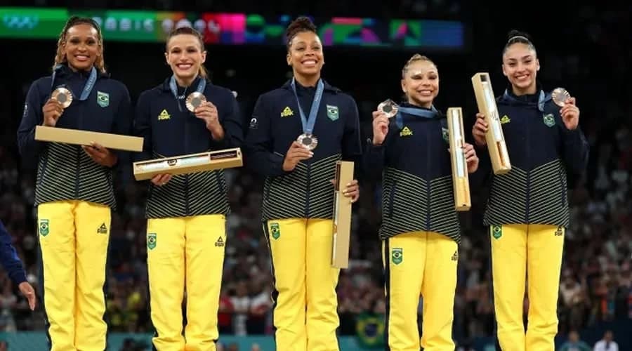 Brasil conquista medalha inédita por equipes da ginástica artística