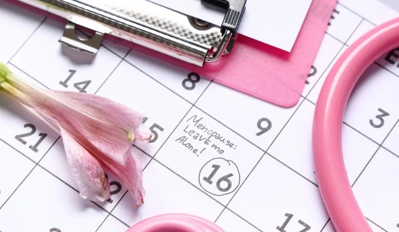 Empreendedora cria startup de saúde feminina para apoiar mulheres na menopausa