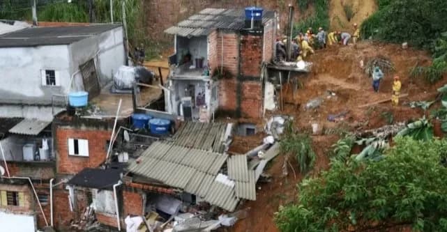 Rio voador, o fenômeno que ajuda a explicar as tempestades de verão no Brasil