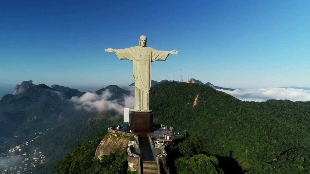 Cristo Redentor e Cataratas do Iguaçu disputam Oscar do Turismo
