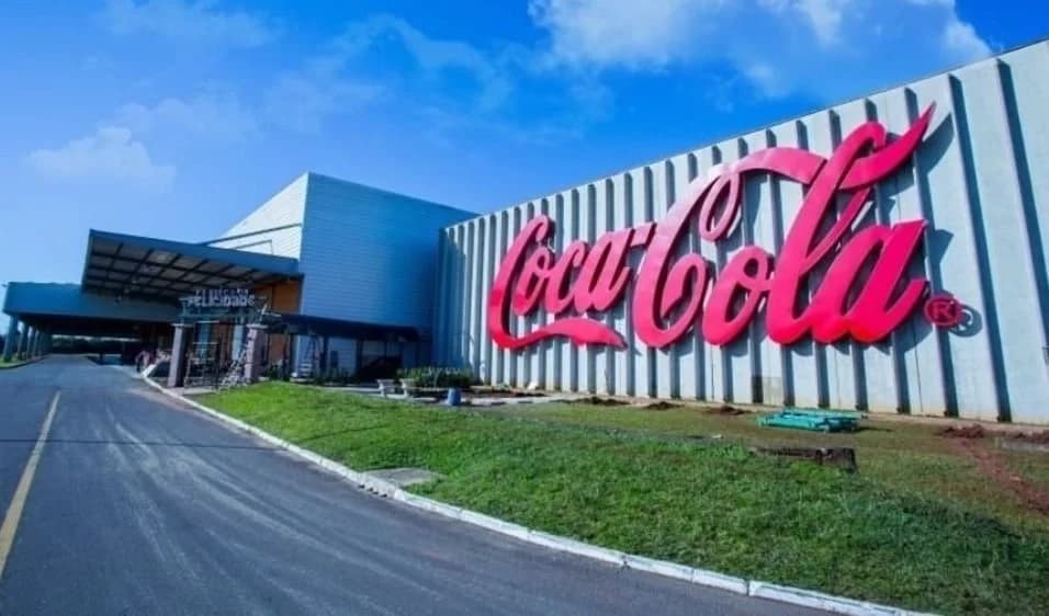 Coca Cola anuncia investimento de R$ 1,5 bilhão em Uberlândia para construir a fábrica mais moderna