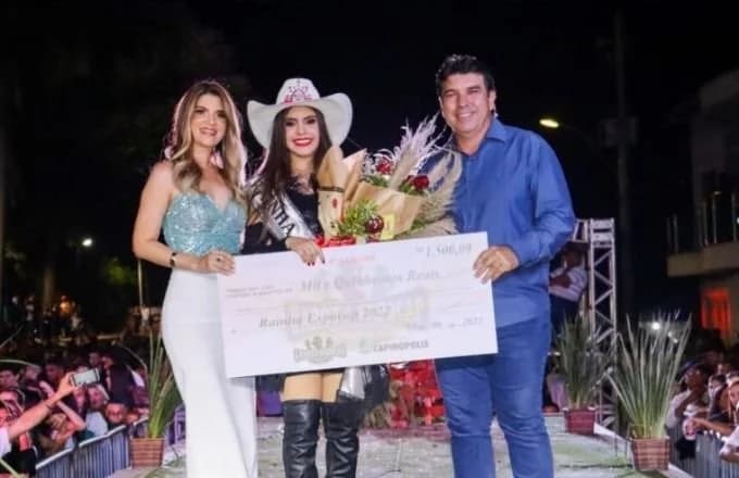 Nicole Bonifácio é eleita Garota Expocap 2022